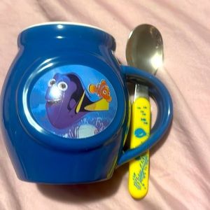 Finding dory mug and spoon.